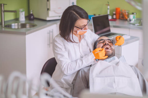 Best Dentist for Tooth Abscess  in Northport, NY